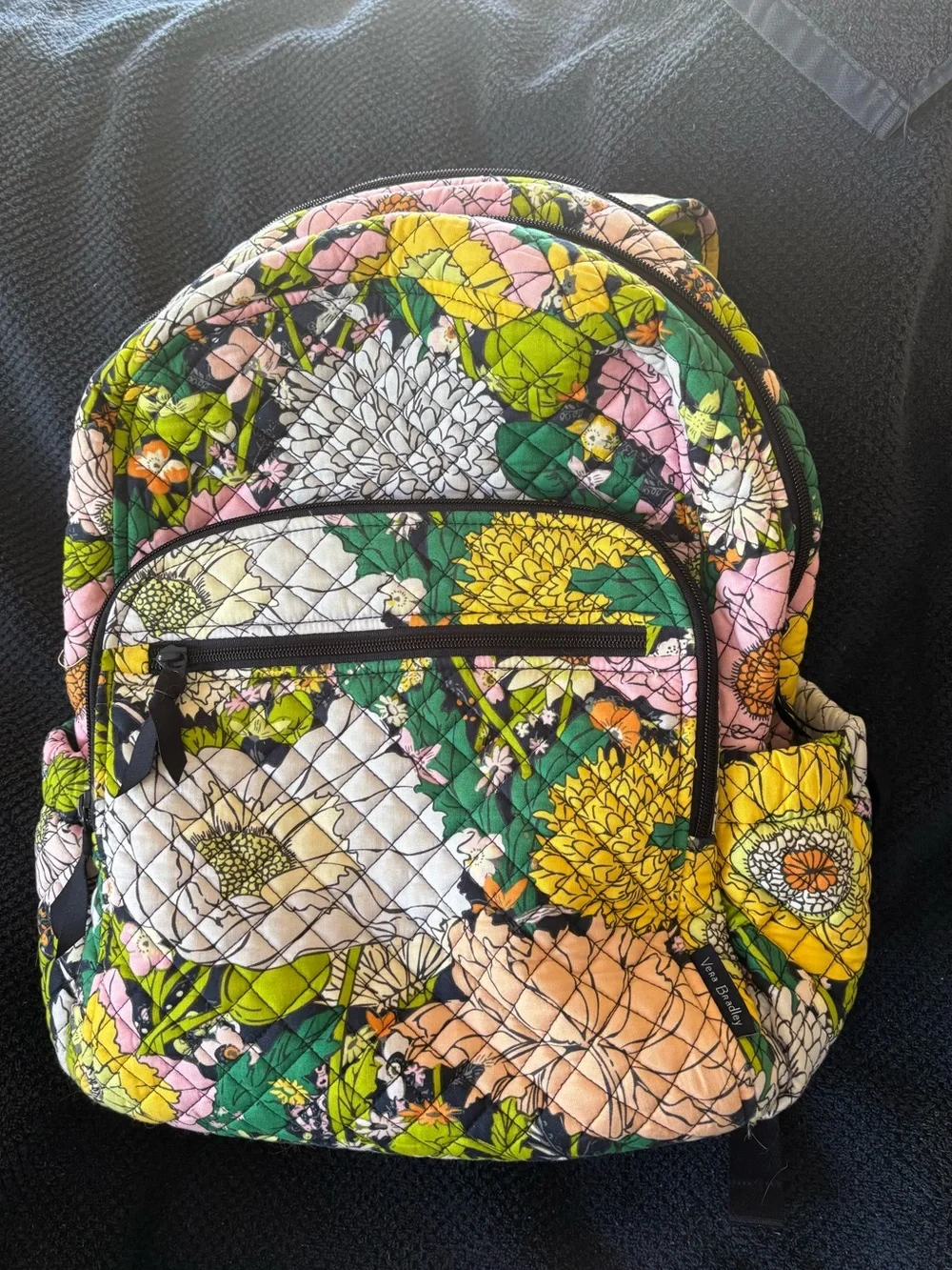 Vera Bradley large backpack - Picture 1 of 6